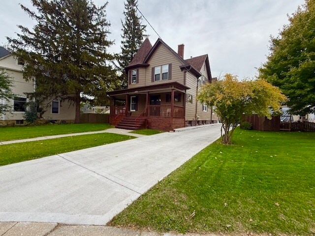 Building Photo - 728 DeKalb Ave