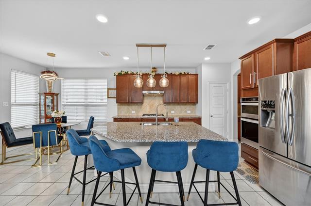 Building Photo - 7213 Willow Thorne Dr