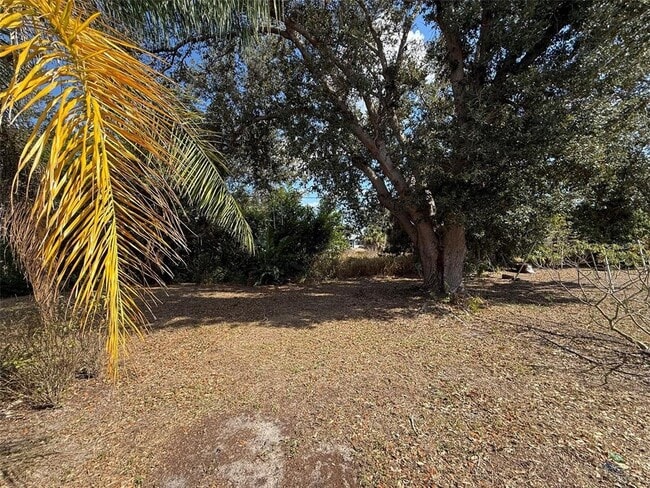 Building Photo - 2586 Logsdon St