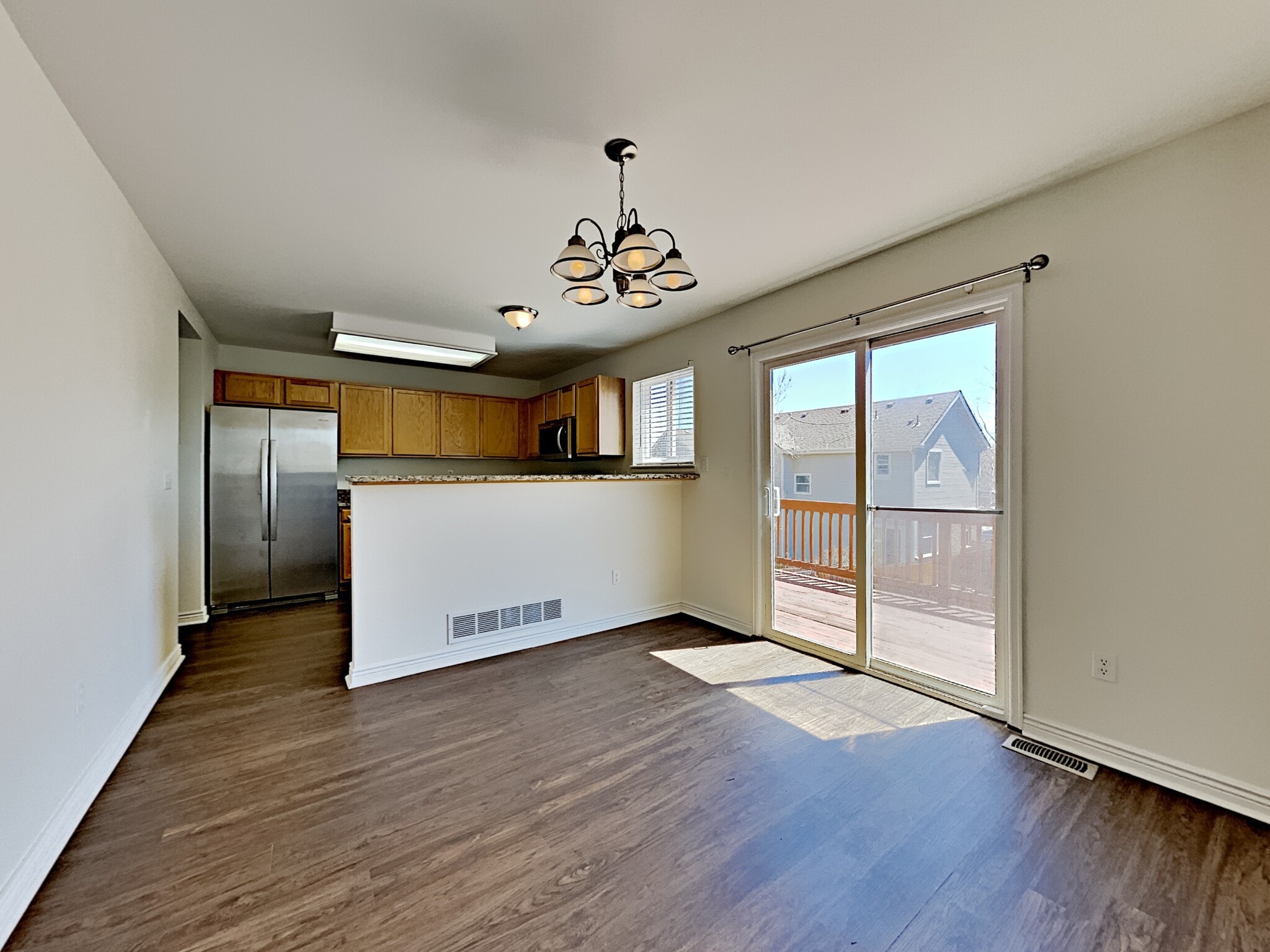 Building Photo - 19984 E Lasalle Dr