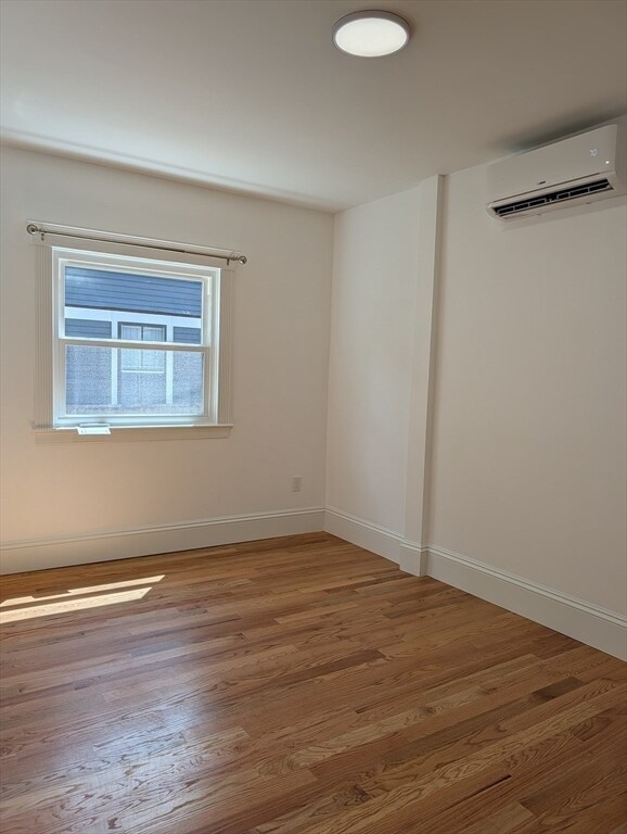 Building Photo - 56 Bakersfield St