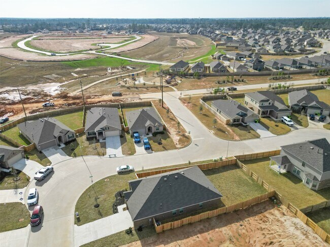 Building Photo - 307 Flower Reed Ct