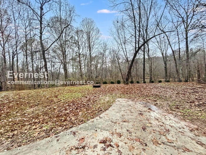 Building Photo - 320 Ashley Woods Dr