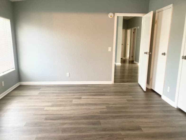 Building Photo - 15301 16th St