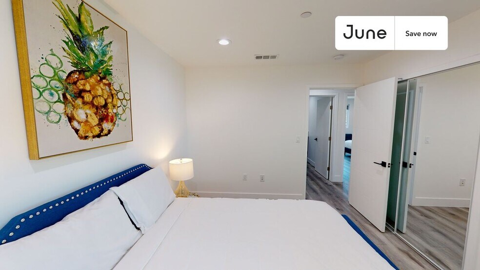 Building Photo - 564312 Auckland Ave