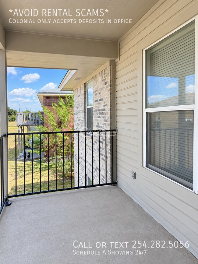 Building Photo - 1111 Circle M Dr