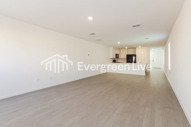 Building Photo - 1025 Calley Pear Trl