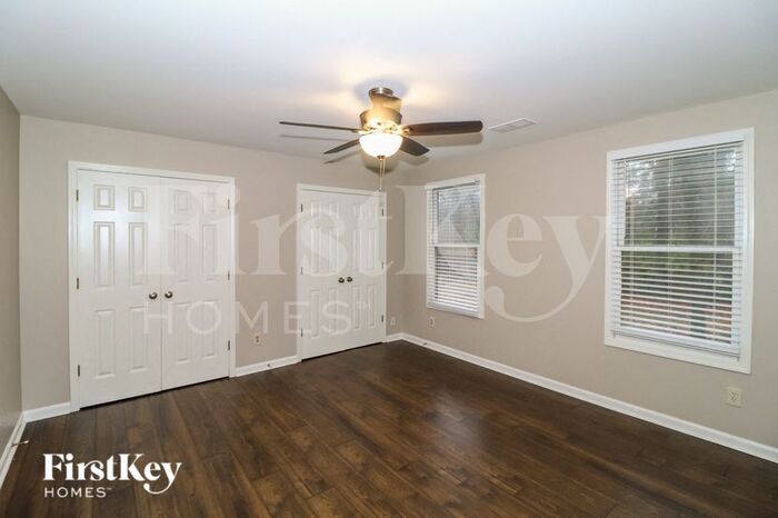 Building Photo - 1568 Cedar Farms Cove