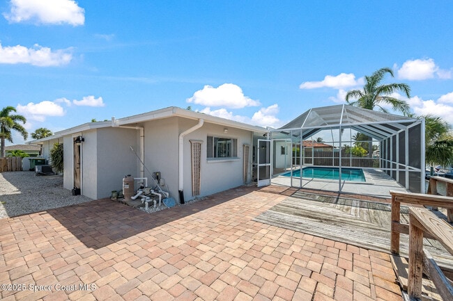 Building Photo - 443 Port Royal Blvd