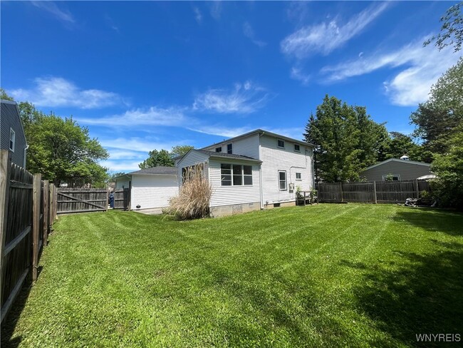 Building Photo - 47 Glenhaven Dr