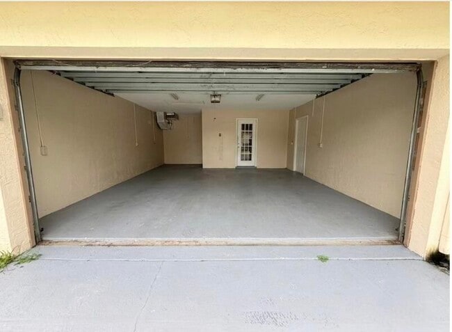 Building Photo - 13338 76th Rd N
