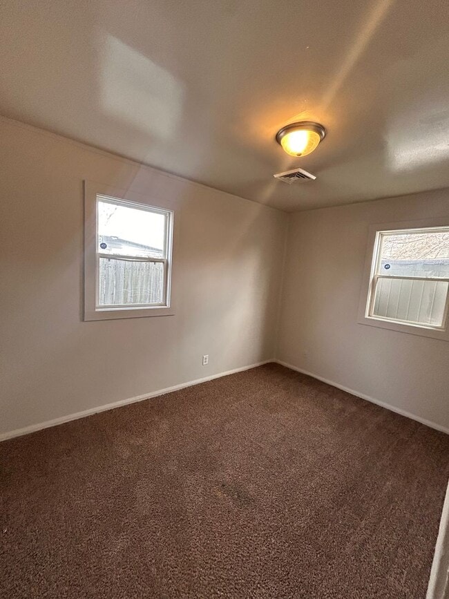 Building Photo - 4925 Gaywood Dr