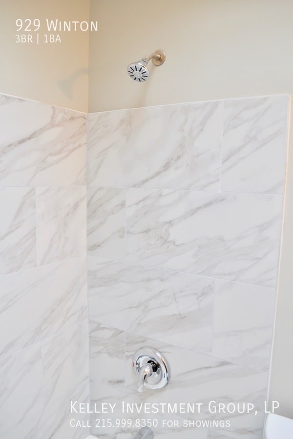 Building Photo - 929 Winton-