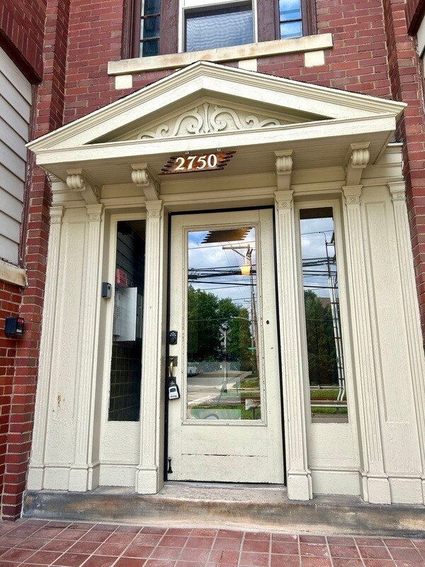Building Photo - 2750 Broadway Ave