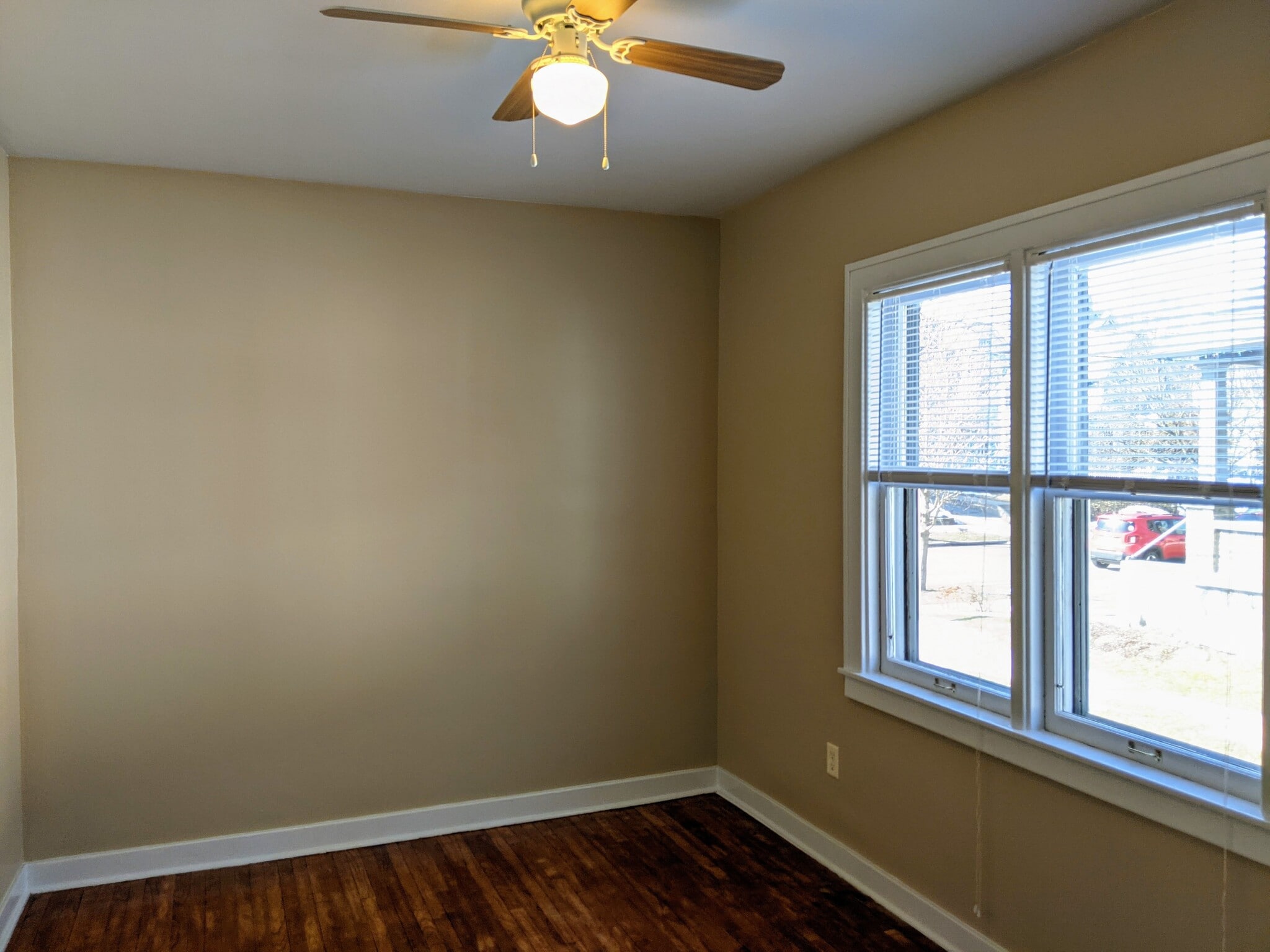Bedroom - 330 Henry Ave SE