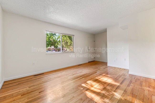 Building Photo - 588 S Eaton St