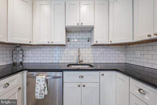 Building Photo - 4615 Gemstone Terrace