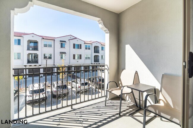 Building Photo - 41545 Ivy St