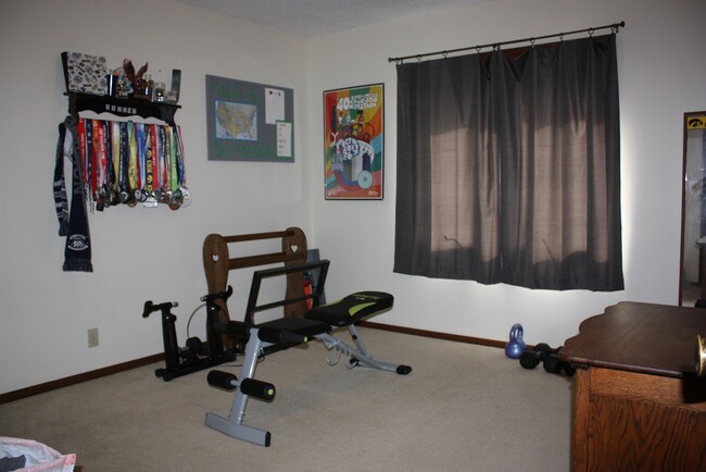 Building Photo - $1,325 Rent: Maintenance Free Living in a ...