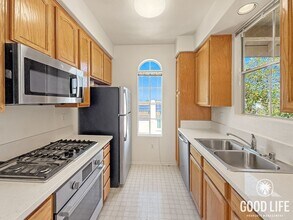 Building Photo - Great 1 BR/1 BA in the Mirabella community of Mira Mesa!