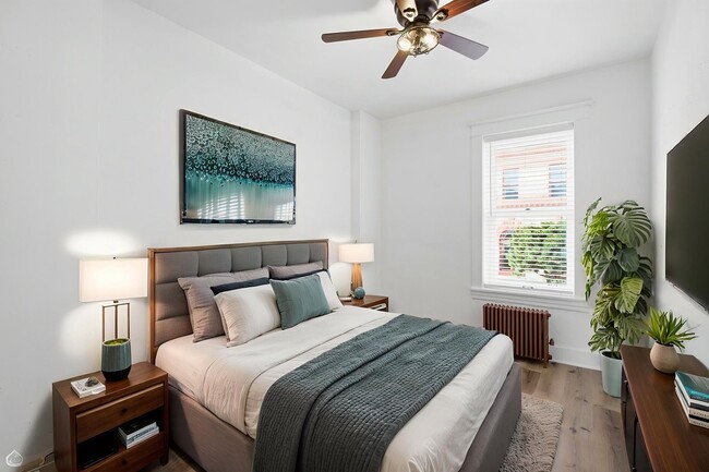 Building Photo - 107 1/2 Dean St