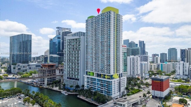 Building Photo - 185 SW 7th St