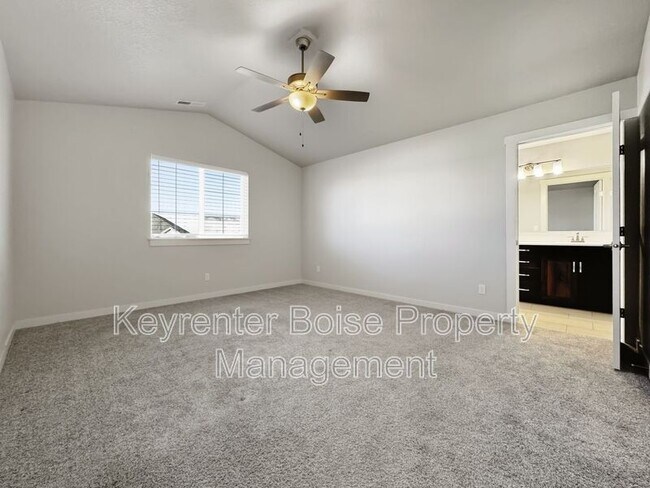 Building Photo - 2337 E Danzee Dr