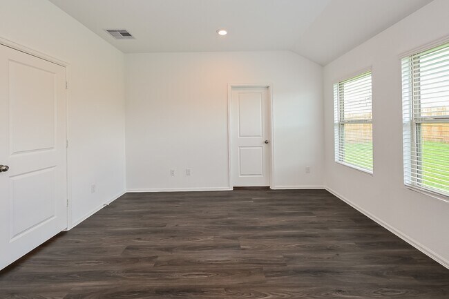 Building Photo - 5228 Pine Pass Dr