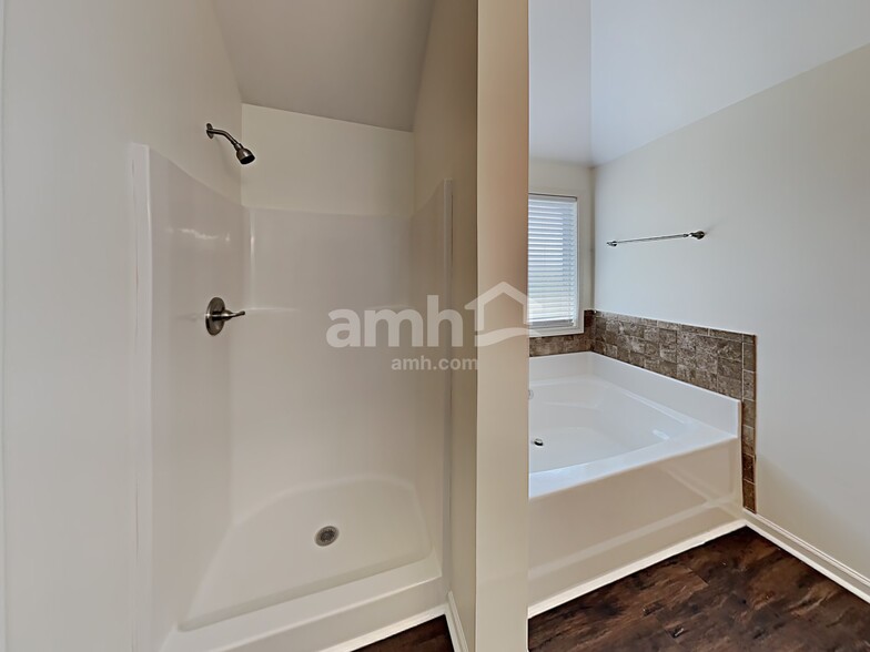 Building Photo - 4037 Bibb Ridge Trail