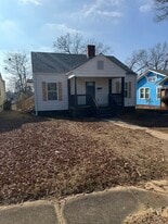 Building Photo - 931 4th Ter W