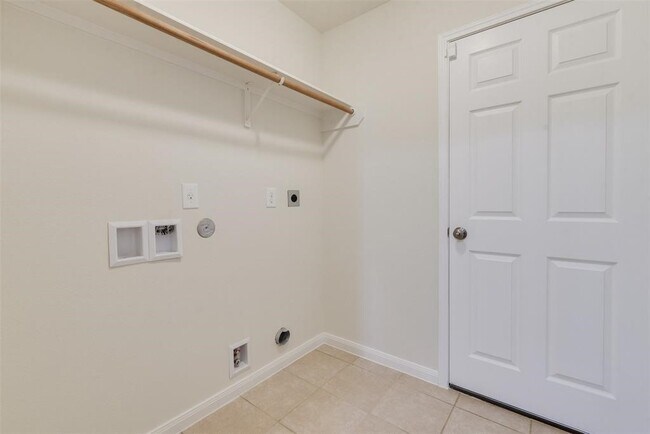 Building Photo - 26931 Wild Duck Ln