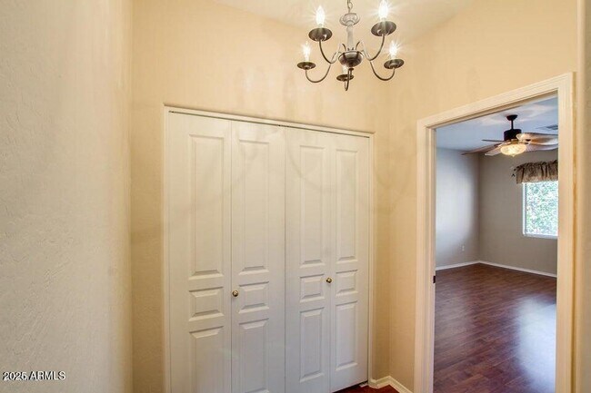 Building Photo - 8112 W Melinda Ln