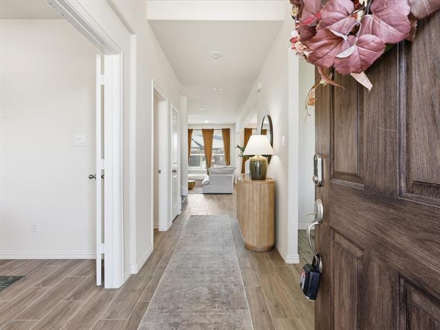 Building Photo - 1013 Wildwood Dr