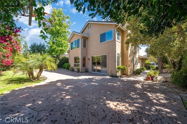 Building Photo - 2357 Laurelwood Dr