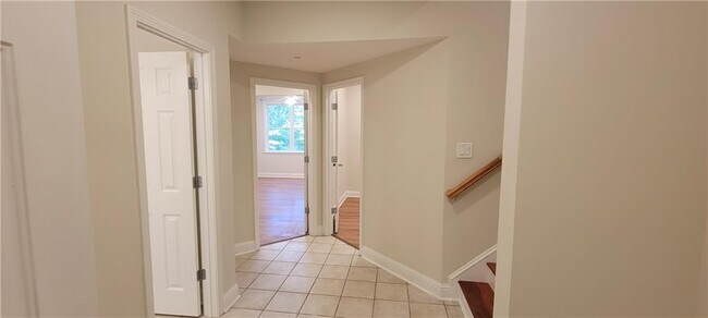 Building Photo - 1288 Creekside Terrace SE