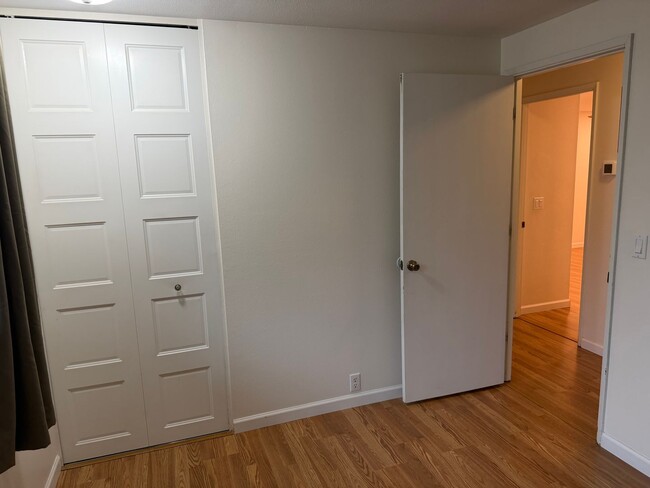 Building Photo - Beautiful 4 bedroom, 3 bathroom home in Eugene! MOVE IN SPECIAL!