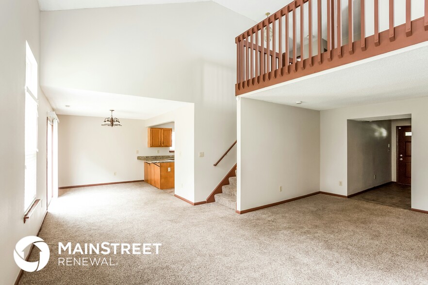 Building Photo - 8930 Lighthorse Dr