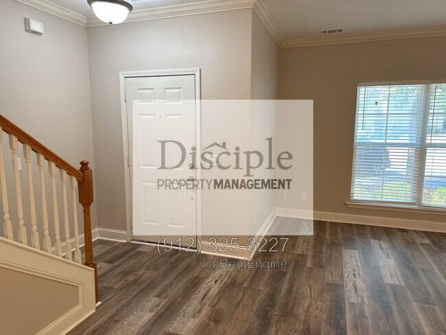 Building Photo - 67 Landing Way