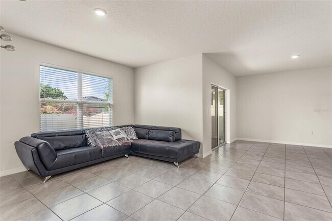 Building Photo - 4088 Sherlock Ct