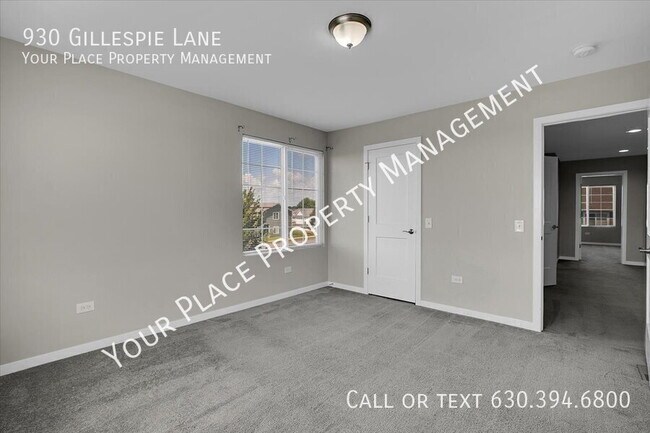 Building Photo - 930 Gillespie Ln