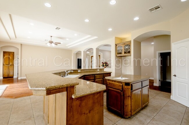 Building Photo - 4 Bedroom/3 Bath Home with Paid Solar - $3395 Per Month!