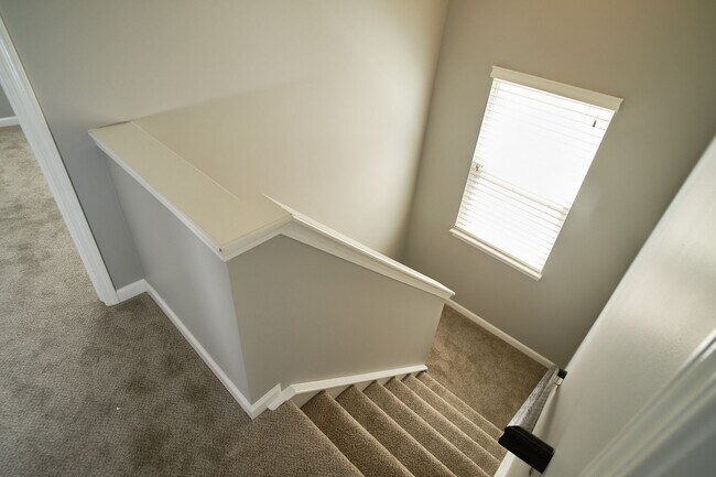 Building Photo - 4BDRM, 2.5 BA with finished basement in Westminster