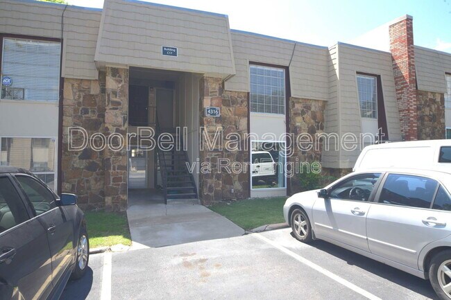 Building Photo - 4316 E 67th St