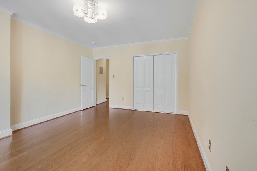 Building Photo - 4301 Massachusetts Ave NW