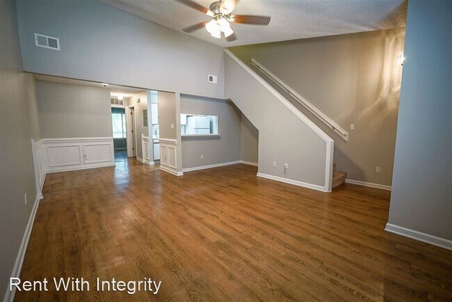 Building Photo - 2310 Tina Dr