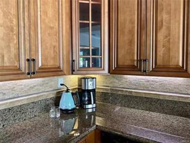 Building Photo - Beautifully Updated Model Home in the Prestigious, highly desirable Woodbridge