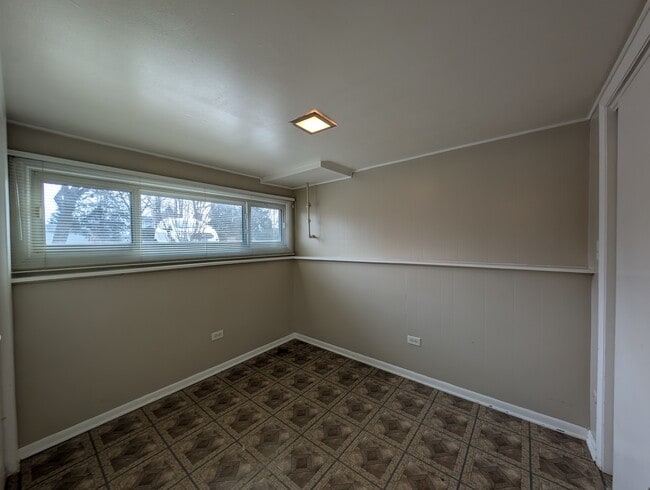 Building Photo - 4230 Lindley St