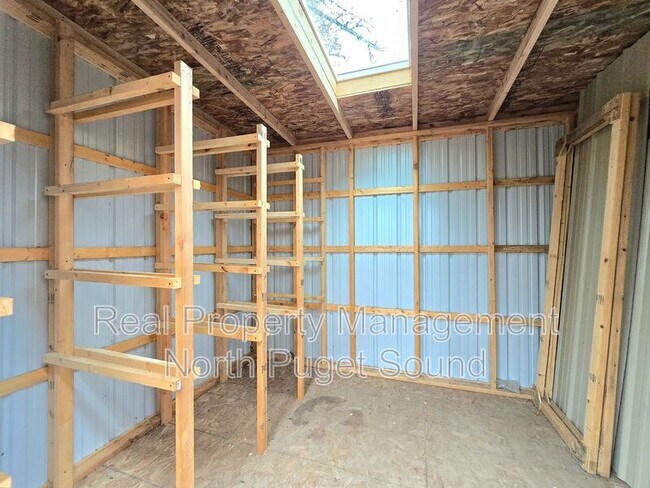 Building Photo - 8311 15th Pl NE