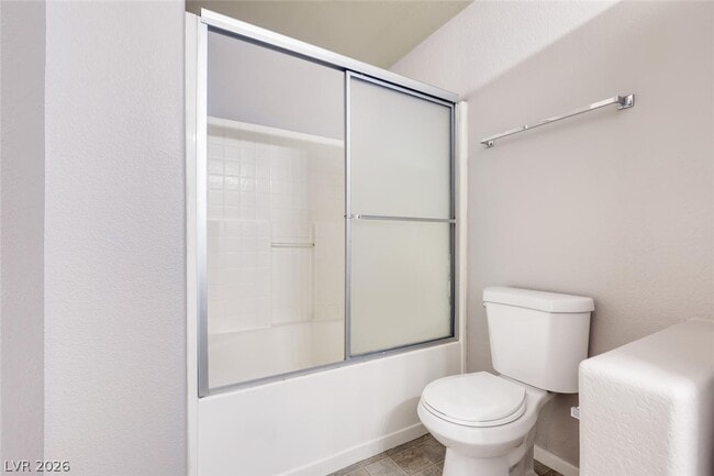 Building Photo - 5424 Pepperpike Ave