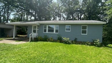 Building Photo - Renovated 3 Bedroom 1  Bath Home for Rent!